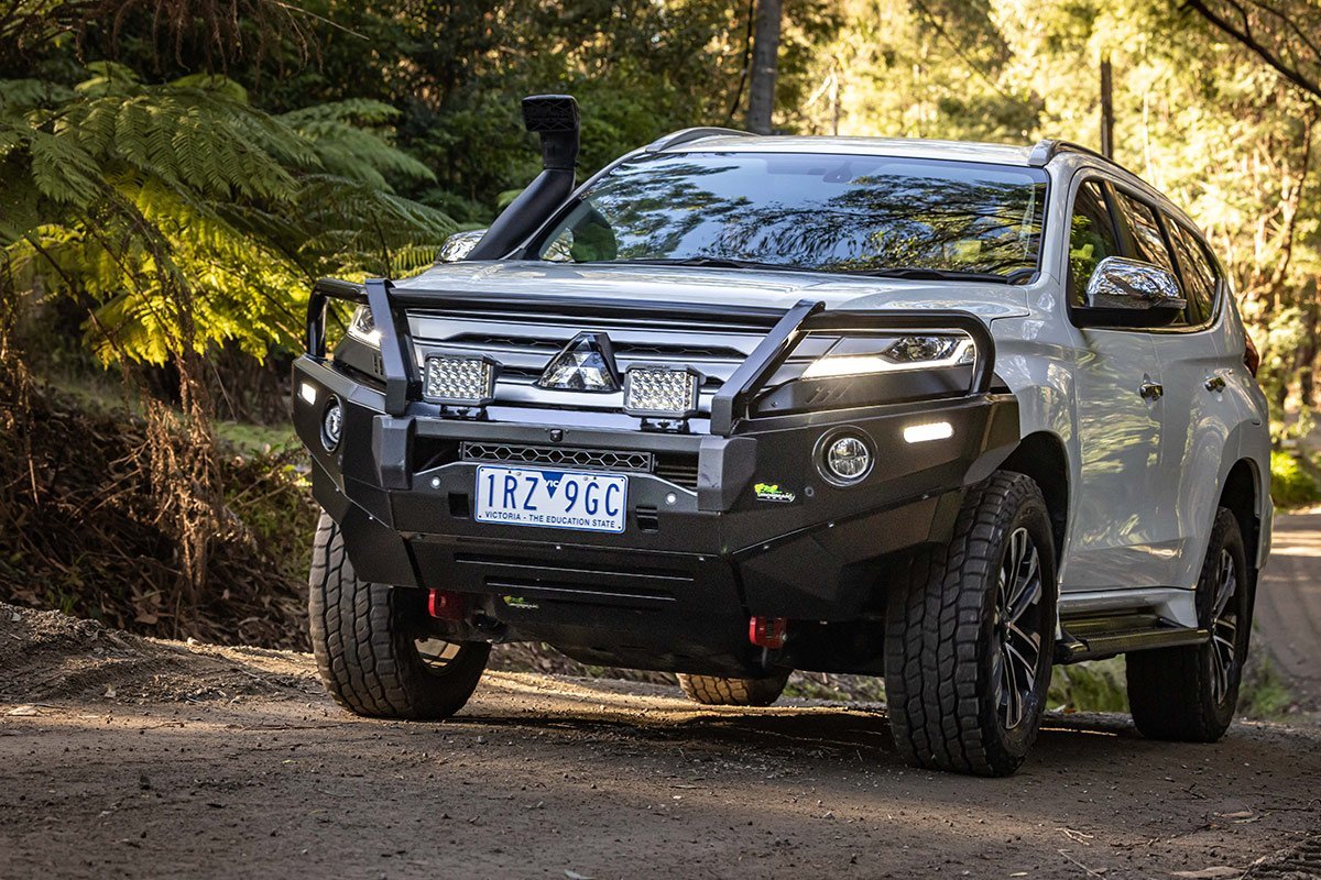 Deluxe Bullbar To Suit Mitsubishi Pajero Sport 7 2019 Onwards Sharp 4X4