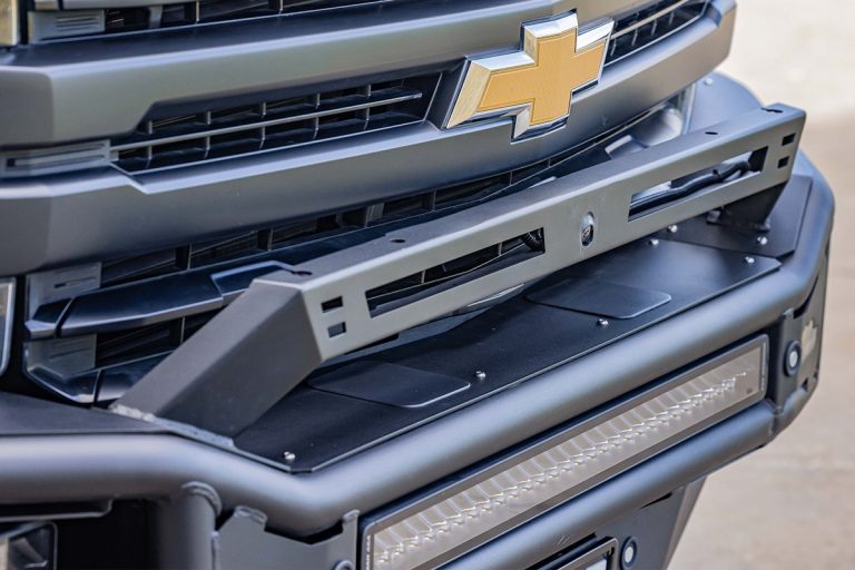 IM4x4-Raid-Bull-Bar-to-suit-Chevrolet-Silverado-4