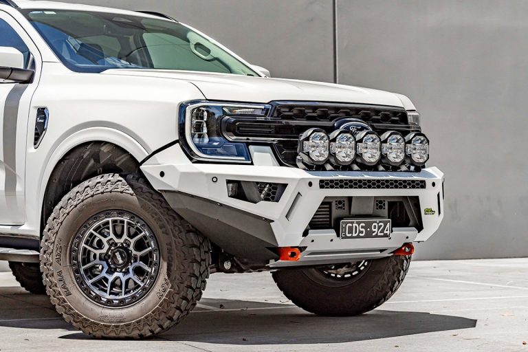 IM4x4-Raid-Bull-Bar-to-suit-Ford-Next-Gen-Everest-gallery2