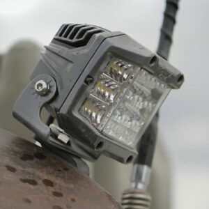 3_Universal_LED_Light_With_Side_Shooters_3__95039