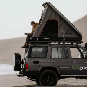 Alu-Cab Gen 3-R Hard Shell Rooftop Tent (12)