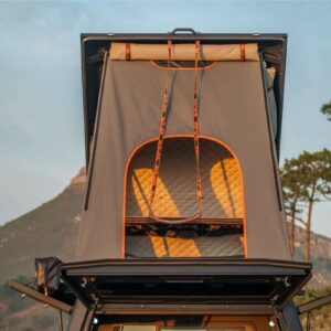 Alu-Cab Gen 3-R Hard Shell Rooftop Tent (9)