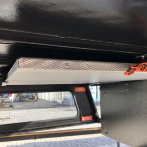 Alu-Cab-Table-Bracket-01