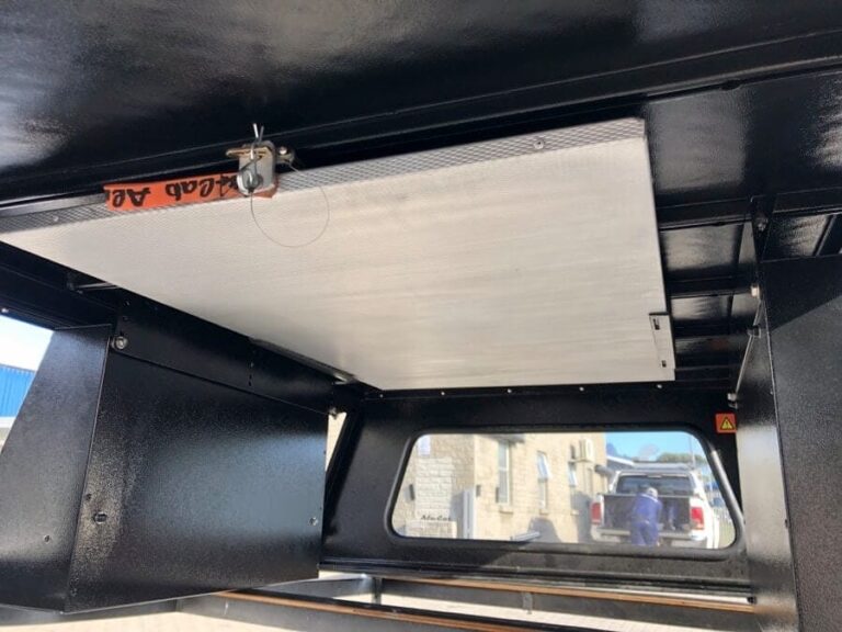 Alu-Cab-Table-Bracket-03