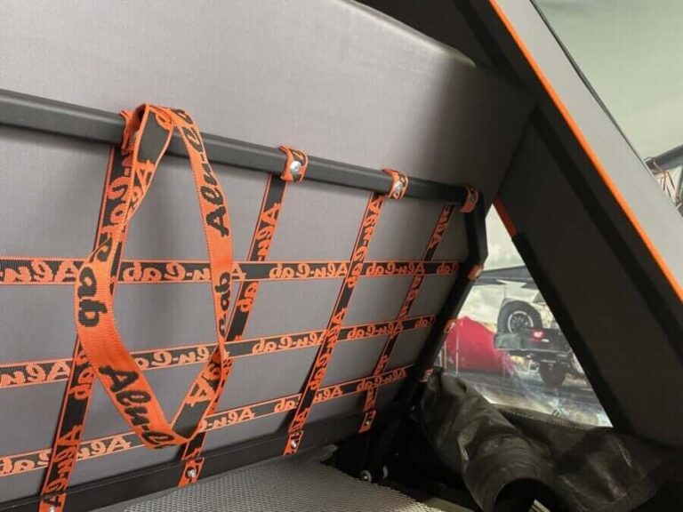 Alu-Cab-rooftop-tent-back-rest-2