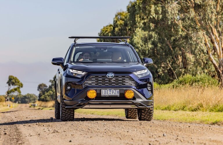 RAV4-ATS-X-Bumper-Guard-ITBR091-4