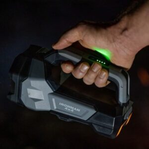 Rechargeable-LED-Dual-Spot-and-Area-Light-4