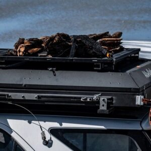 Roof-rack-tray-with-table-bracket-2