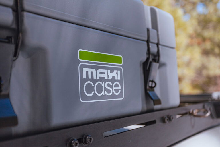 slim_roof_all_weather_rugged_case_65L_4__31652