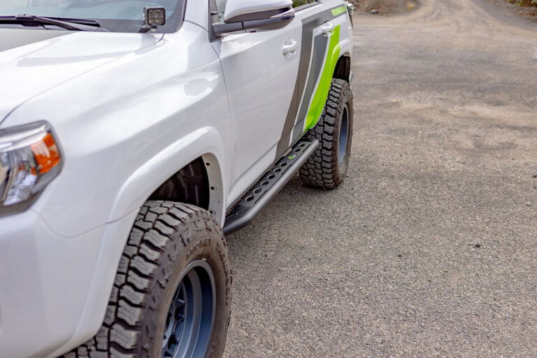 SS078-Raid-Series-Rock-Sliders-to-suit-Toyota-4Runner-Gen-5-2