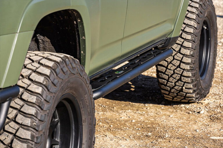 SS078-Raid-Series-Rock-Sliders-to-suit-Toyota-4Runner-Gen-5-3