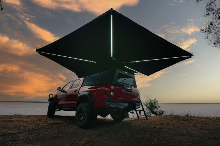 NEW – Deltawing 270 Awning-1