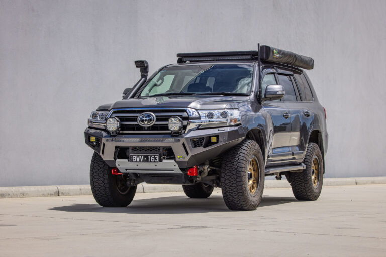 Raid Bar to suit Toyota Landcruiser 200 Series-2
