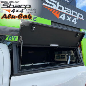 Hilux Explorer Canopy (1)