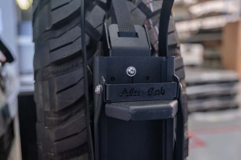 Spare-Wheel-Can-Crusher-Mount-2